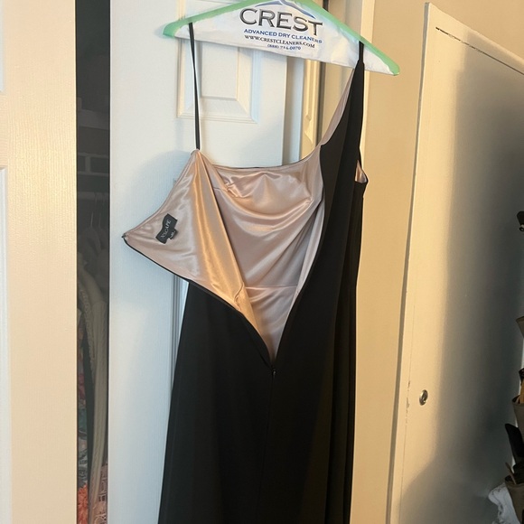 Floor length sz 10 - Picture 4 of 7